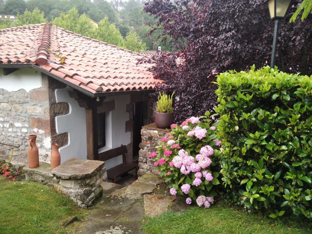 Hdec Hosteria De Castaneda Alojamiento Turistico Puente Viesgo Eksteriør billede